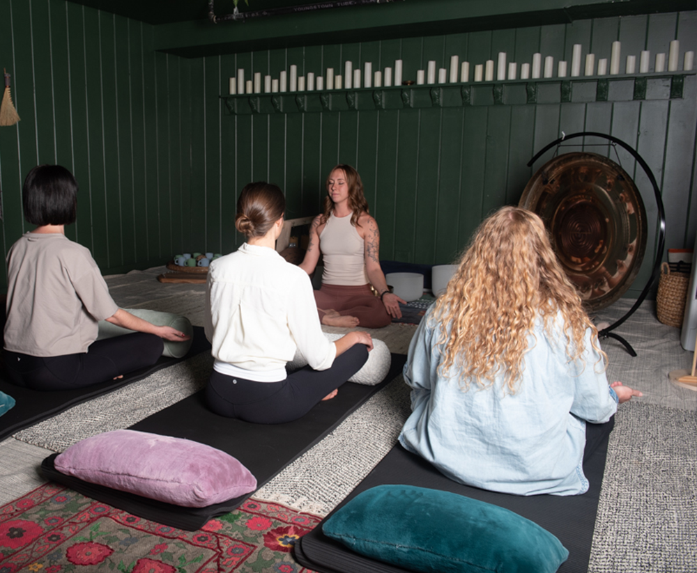 Sunday-Sit-–-Meditation-Circle