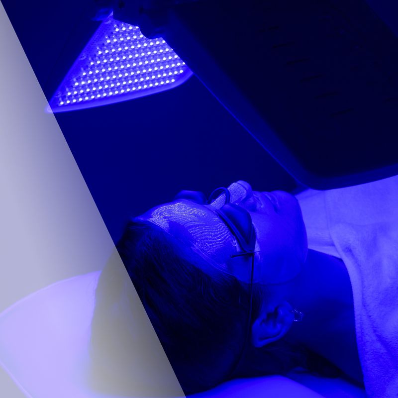 blog1-nov23-lighttherapy-sq