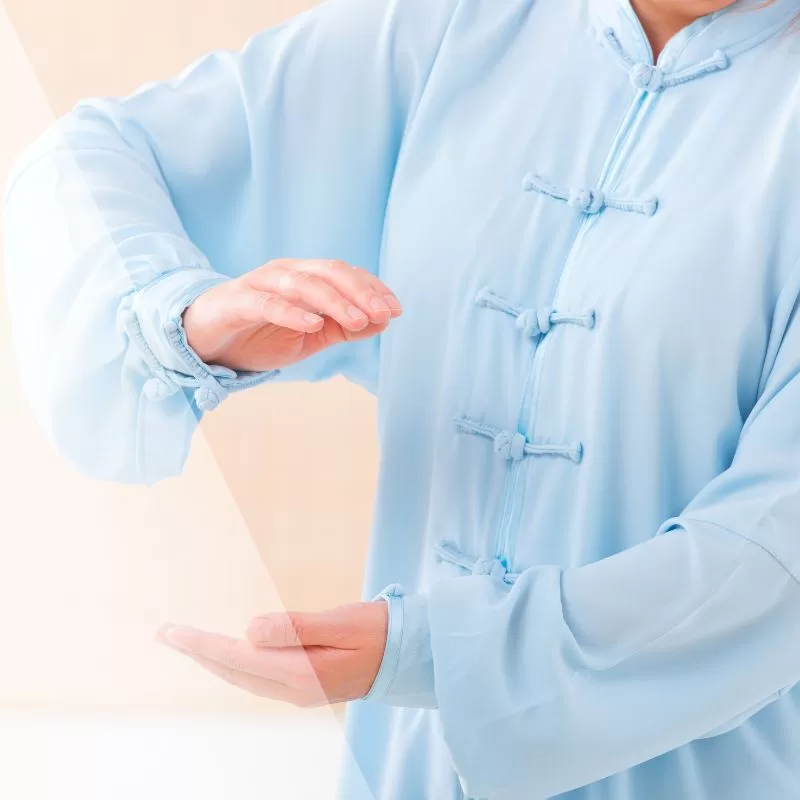apw-blog-dec25-qigong-sq