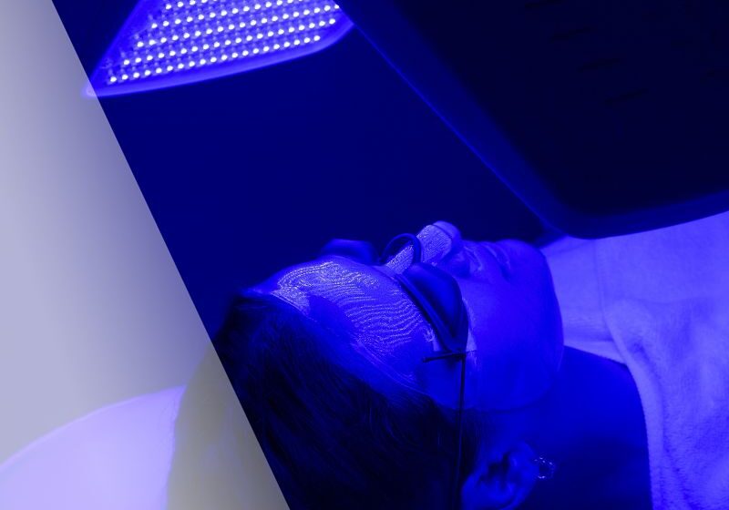 blog1-nov23-lighttherapy-sq